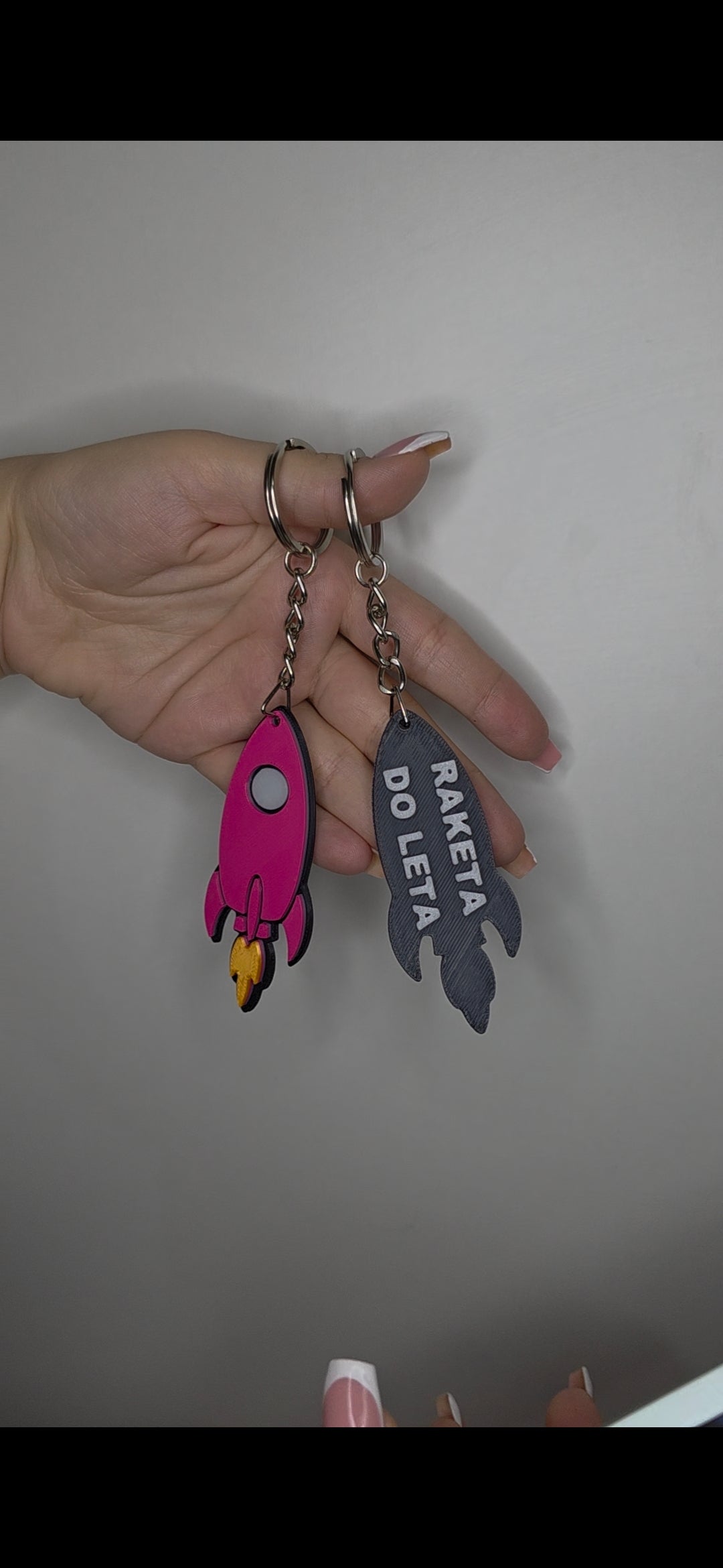 NFC privezak Raketa do leta